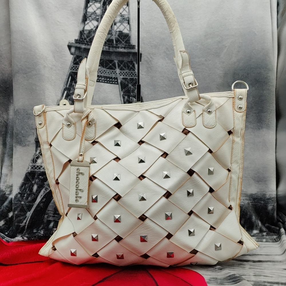 Chocolate New York White purse  shoulder bag